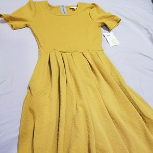 Lularoe xs Amelia dress in beautiful mustard